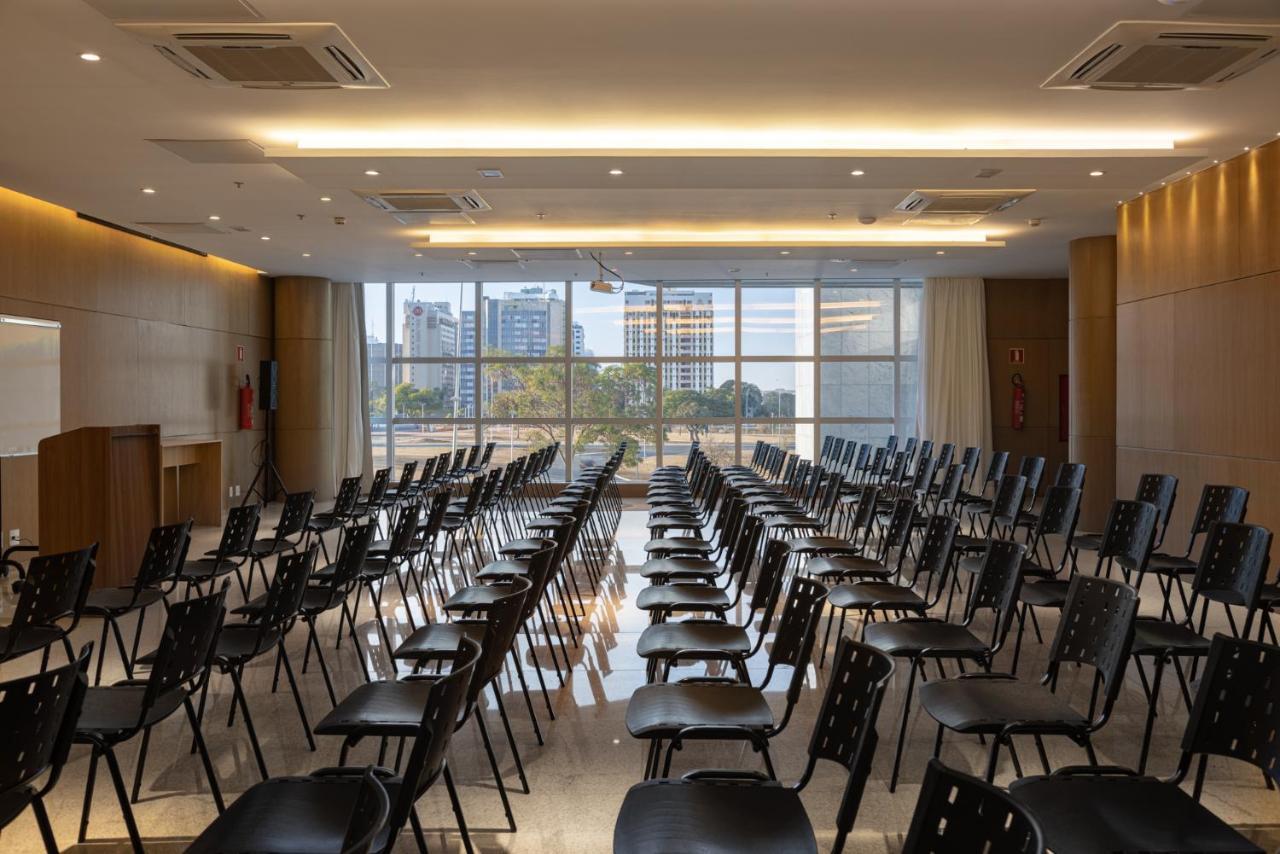 Ramada By Wyndham Brasilia Alvorada Hotel Luaran gambar
